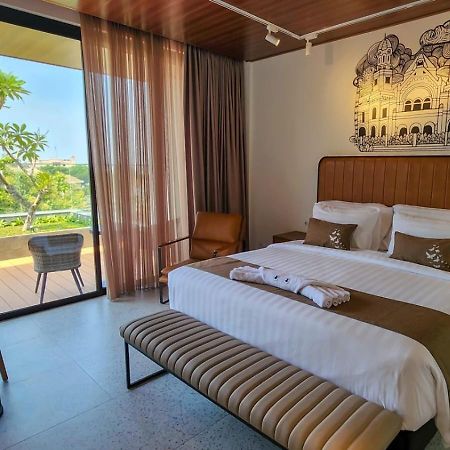 Patra Semarang Hotel & Convention Ngoại thất bức ảnh