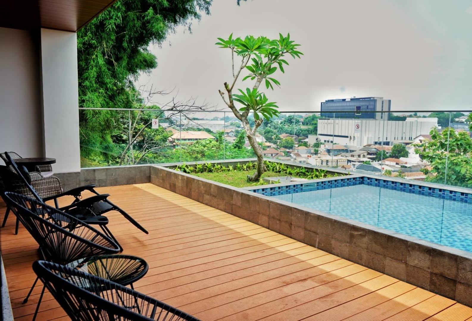 Patra Semarang Hotel & Convention Ngoại thất bức ảnh