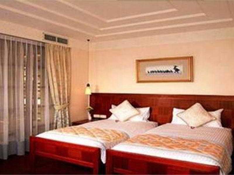 Patra Semarang Hotel & Convention Ngoại thất bức ảnh