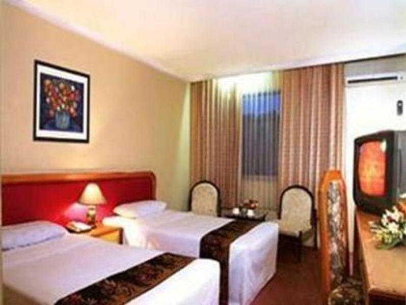 Patra Semarang Hotel & Convention Ngoại thất bức ảnh