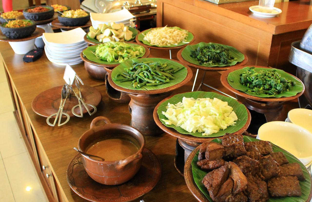 Patra Semarang Hotel & Convention Ngoại thất bức ảnh