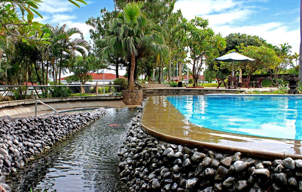 Patra Semarang Hotel & Convention Ngoại thất bức ảnh